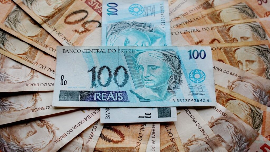 monetizar canal do YouTube